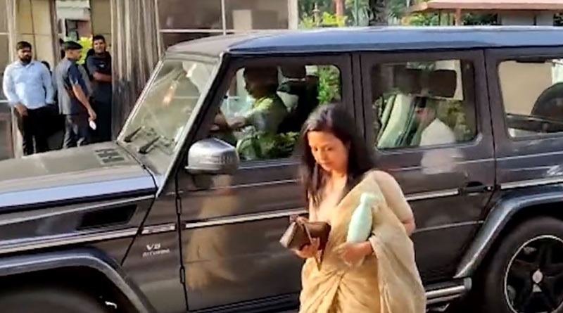 Mahua Moitra seen carrying a new pochette bag। Sangbad Pratidin