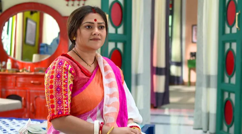 Koninika Bandopadhyay gives her health update on Facebook Live | Sangbad Pratidin