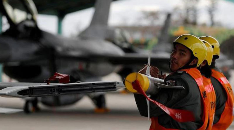 Taiwan In Talks For $500 Million Weapons Package From US | Sangbad Pratidin