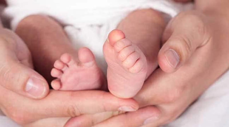 A toddler allegedly kiddnaped in Hooghly rescued by police | Sangbad Pratidin