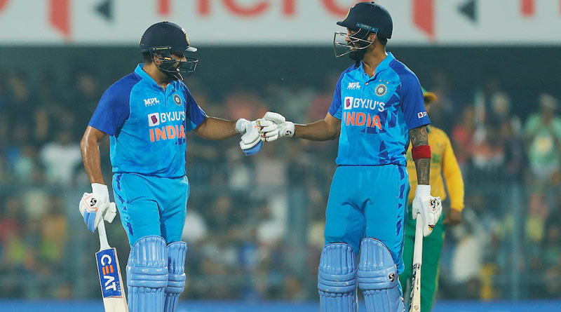 Snake In Guwahati Stadium Stops Play In 2nd India vs South Africa | Sangbad Pratidin
