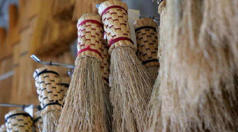 Sweep on Dhanteras, Mother Lakshmi will be kind, money will be gained | Sangbad Pratidin