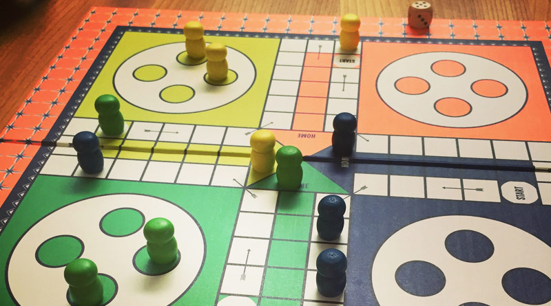 Woman in Uttar pradesh bets self in game of Ludo | Sangbad Pratidin
