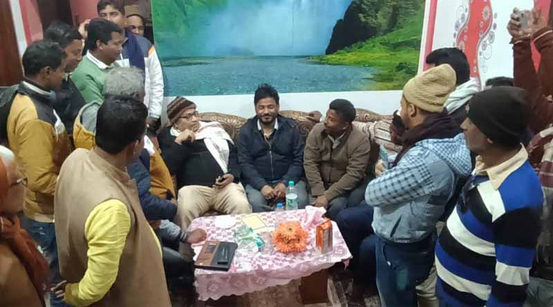 TMC leader Kunal Ghosh spend a night with party worker in Panskura । Sangbad Pratidin