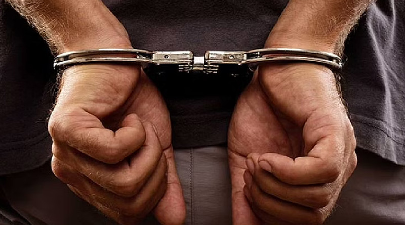 Pune crime branch police have arrested a man for allegedly posing as an IAS officer। Sangbad Pratidin