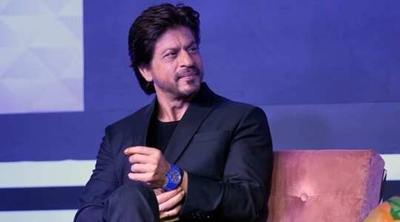 Shah Rukh Khan has been seen wearing a new blue watch| Sangbad Pratidin