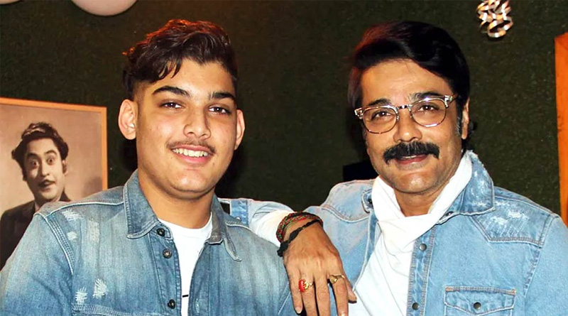 Prosenjit Chatterjee wishes Trishanjit for his first stage perforamance| Sangbad Pratidin
