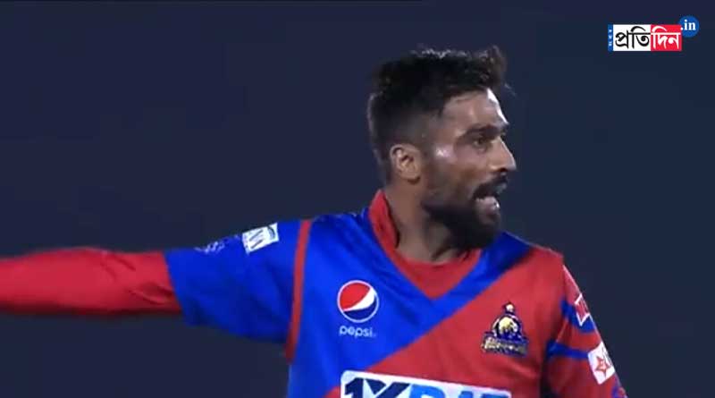 Mohammad Amir lost his cool when teammate Tayyab Tahir didn't put in the effort to grab a catch during a PSL । Sangbad Pratidin