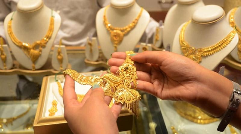 Center to train Gold Jwellery makers to make new design ornaments