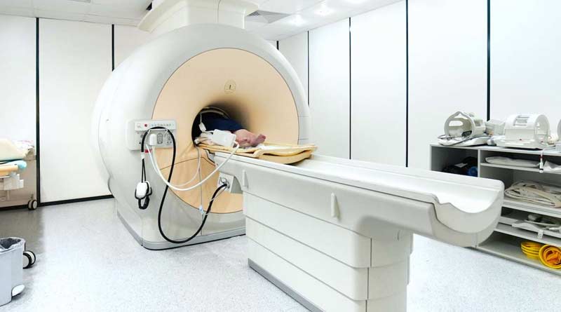 Kolkata's college girl died during MRI scan । Sangbad Pratidin