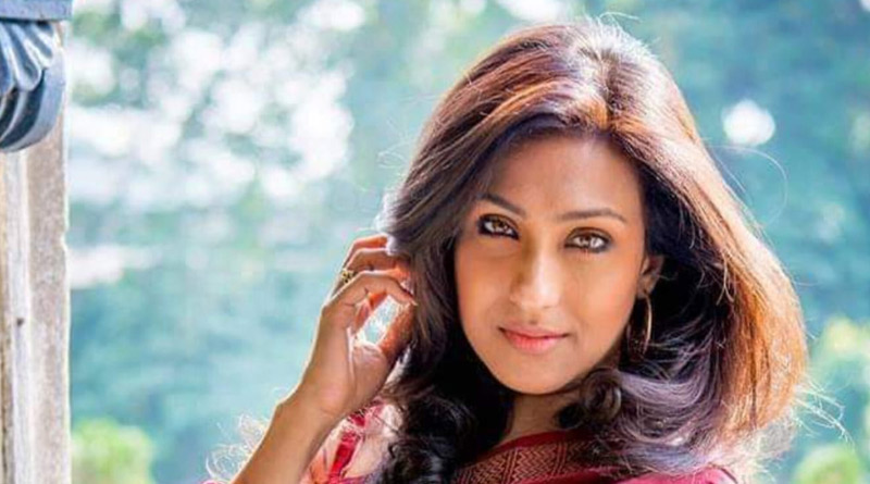Actress Rituparna Sengupta posted picture in swimming pool | Sangbad Pratidin