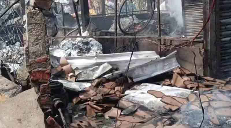 Massive explosion jolts Egra, several feared dead | Sangbad Pratidin