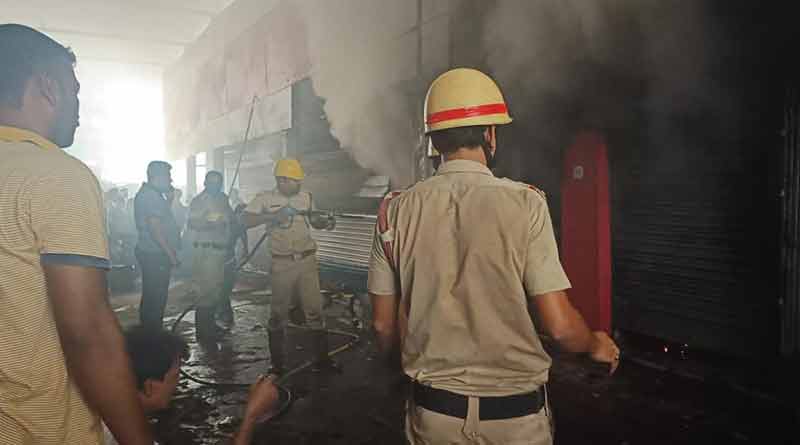 Blast at storage in Maldah, two died । Sangbad Pratidin