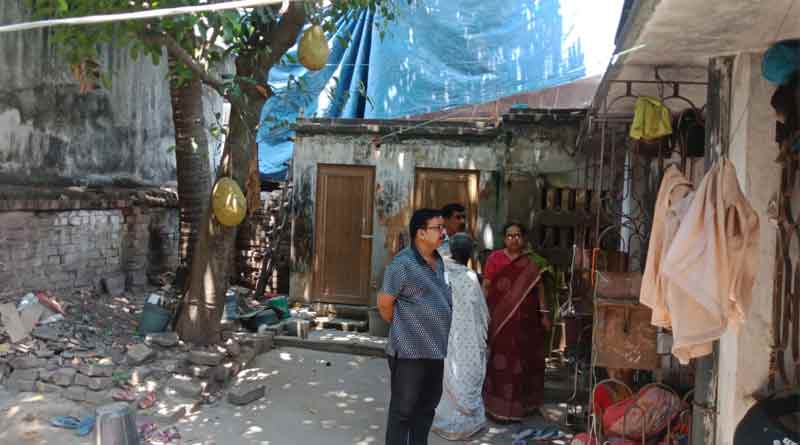 Father and son's hanging body recovered in Murshidabad । Sangbad Pratidin