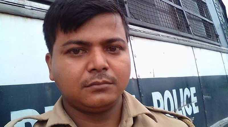 Policeman attempt to suicide in Raiganj police station । Sangbad Pratidin