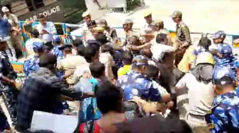Upper Primary 2014 job seekers clashes with police at Salt lake | Sangbad Pratidin