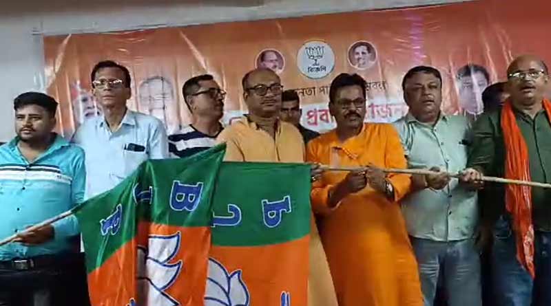 More than 100 TMC worker join BJP in Birbhum ahead of Panchayat Election । Sangbad Pratidin
