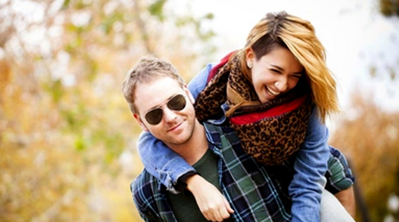 Friendzoned-couple-2