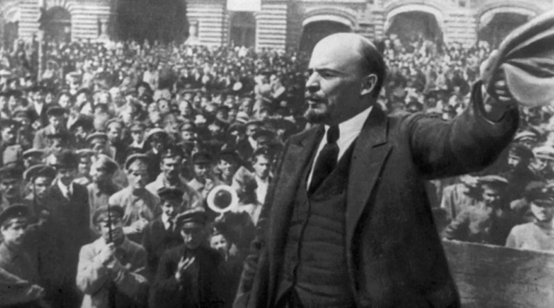 Man tries to set Lenin's tomb afire in Russia, held। Sangbad Pratidin