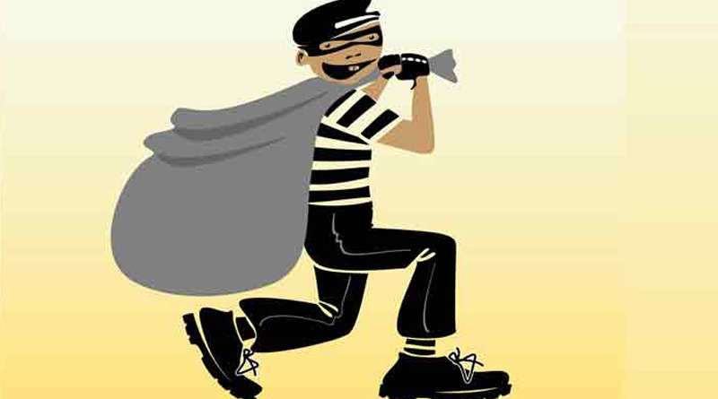 Thieves Find Nothing At Delhi Elderly Man's Home and Leave 500 Rupees Behind | Sangbad Pratidin