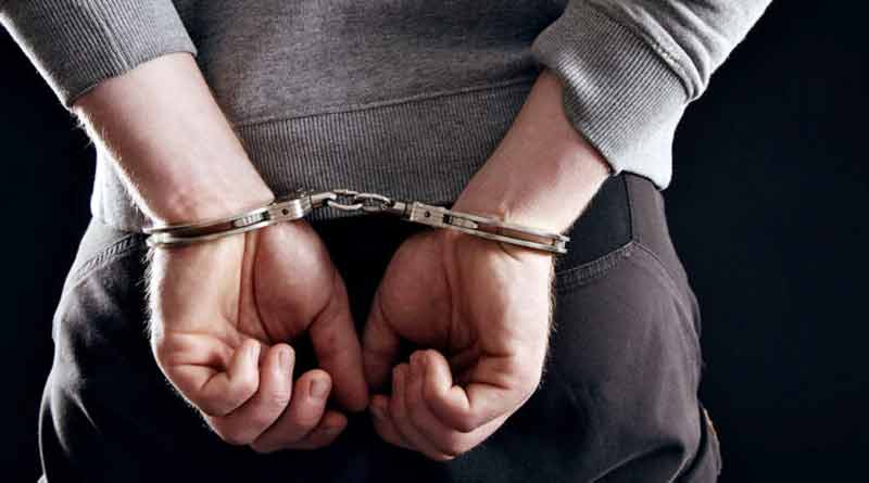 Kolkata Girl's Death in Vizag: Four arrested including two Private Institution's officials | Sangbad Pratidin