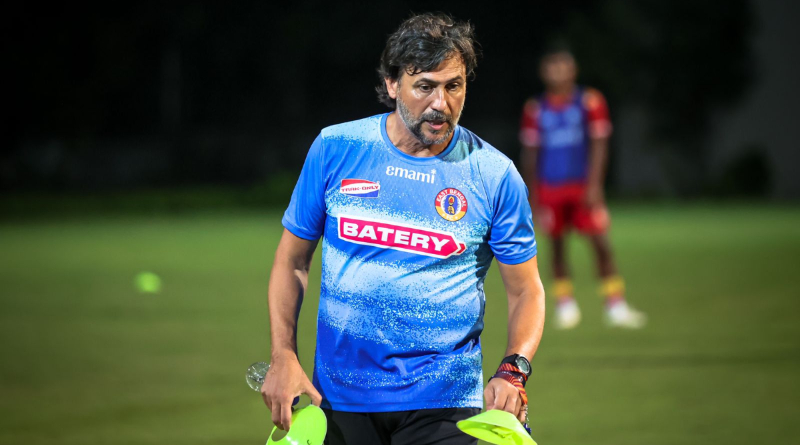 East Bengal coach Carles Cuadrat blasted Mohun Bagan after lost in Durand Cup final । Sangbad Pratidin