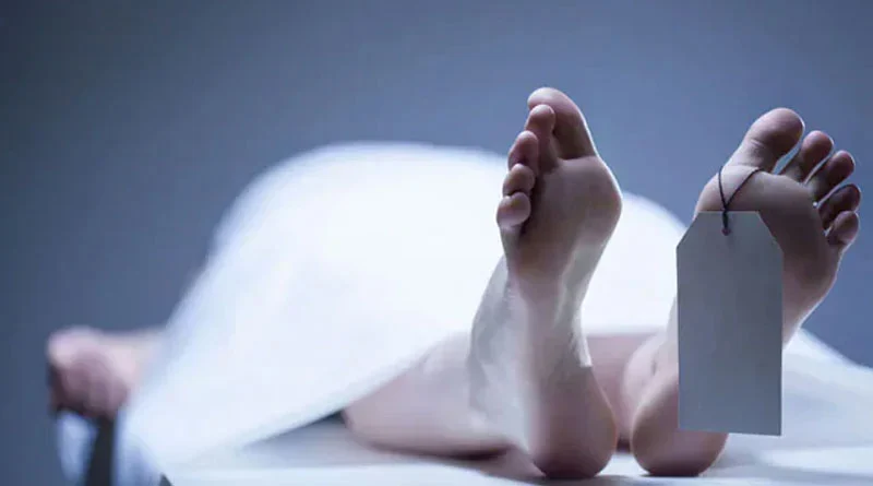 Husband detained allegedly killing wife by stabbing and slept beside the deadbody | Sangbad Pratidin