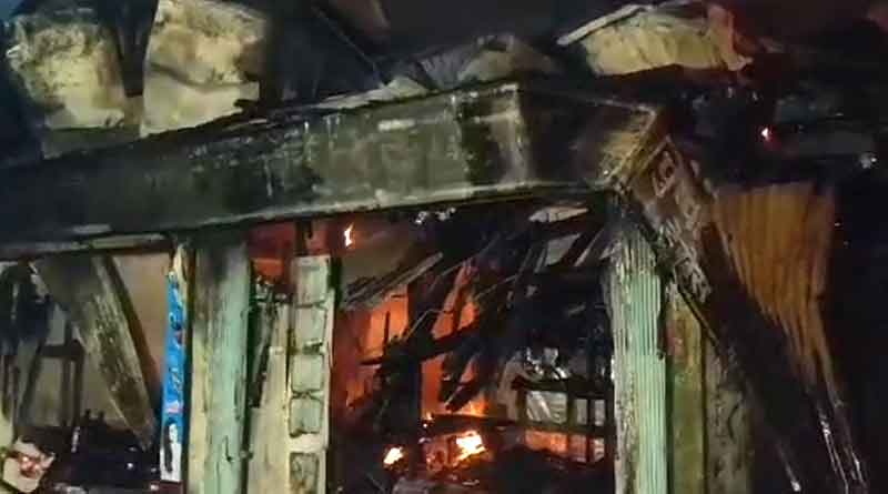 Massive fire broke out in Nakshalbari market । Sangbad Pratidin