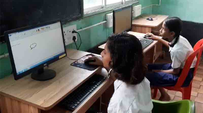 Smart class started in primary school of Hoogly | Sangbad Pratidin