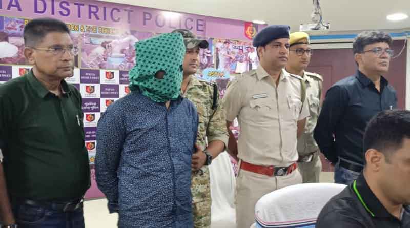 Police arrests main accused in Purulia's jewellery shop dacoity case । Sangbad Pratidin