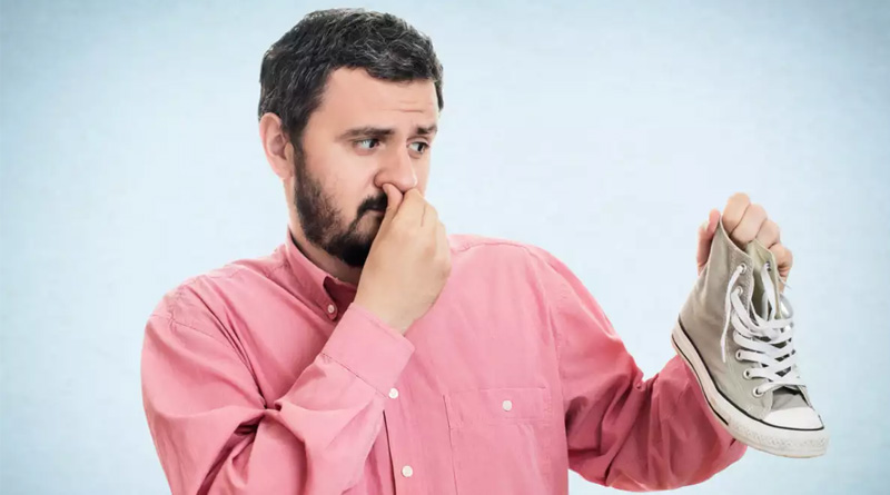 6 Easy tips to get rid of your smelly feet during the winter| Sangbad Pratidin