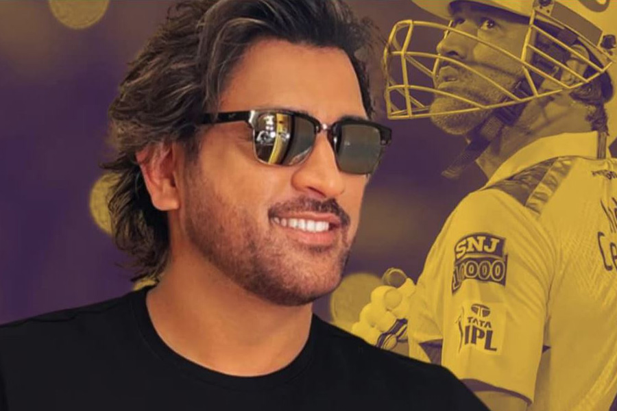 Former India captain MS Dhoni advises a fan to go to Pakistan for delicious foods । Sangbad Pratidin