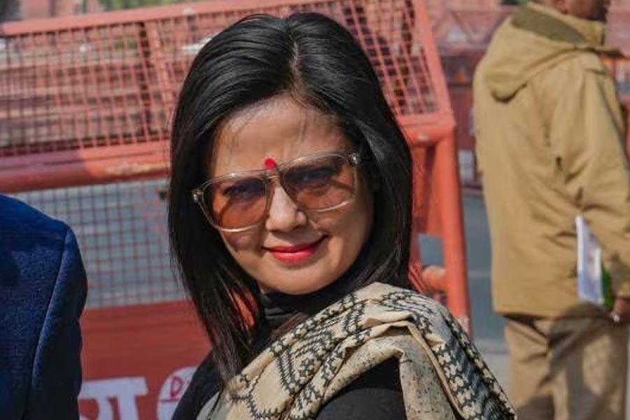 TMC leader Mahua Moitra summoned to appear before ED
