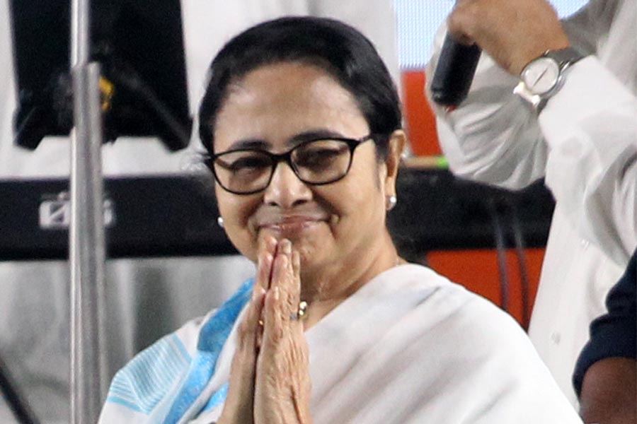 CM Mamata Banerjee announces new 12k KM roads to built | Sangbad Pratidin