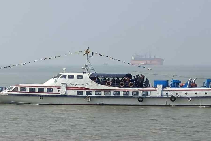 2 hours cruise started before Gangasagar Mela | Sangbad Pratidin