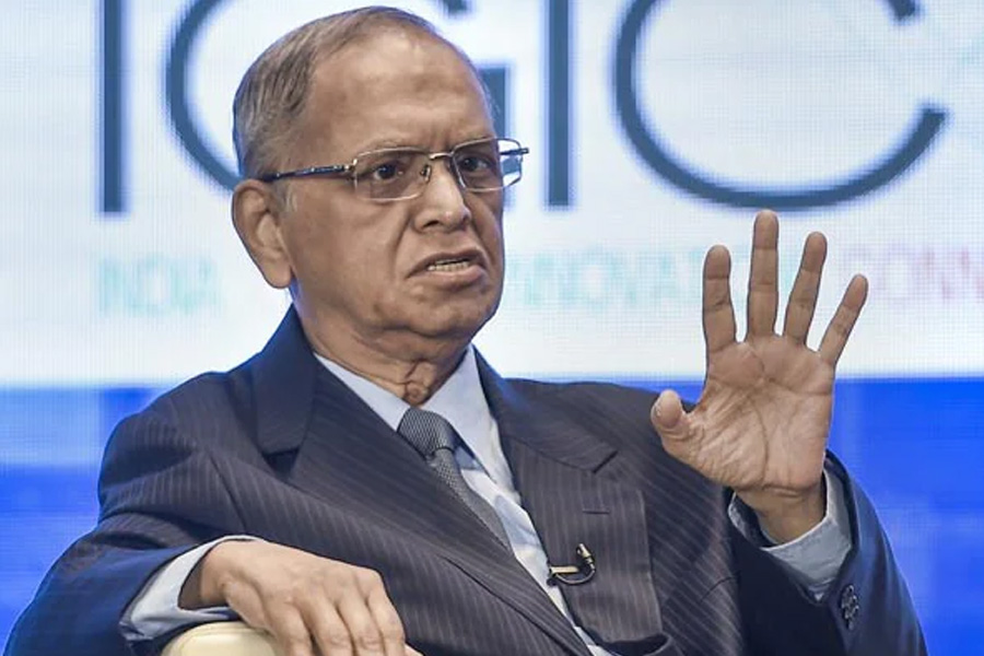 Internet roasts Narayana Murthy again for his 'insights' on good parenting