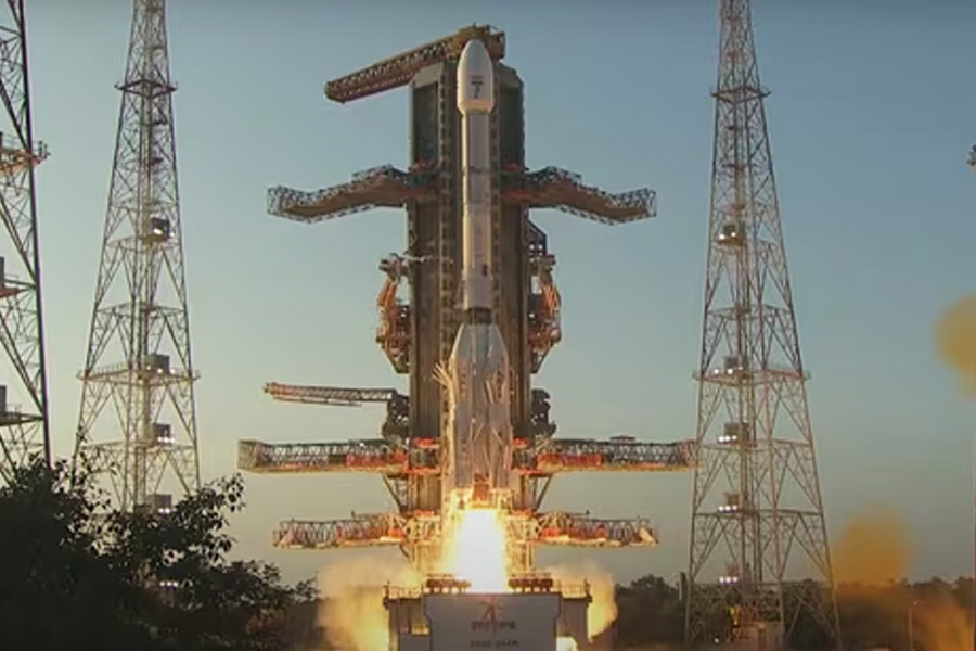 Isro successfully launches weather satellite INSAT-3DS on to boost ocean monitoring | Sangbad Pratidin