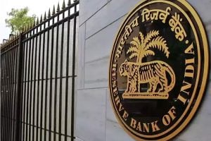 apply online for 120 posts of Reserve bank of india, here is details