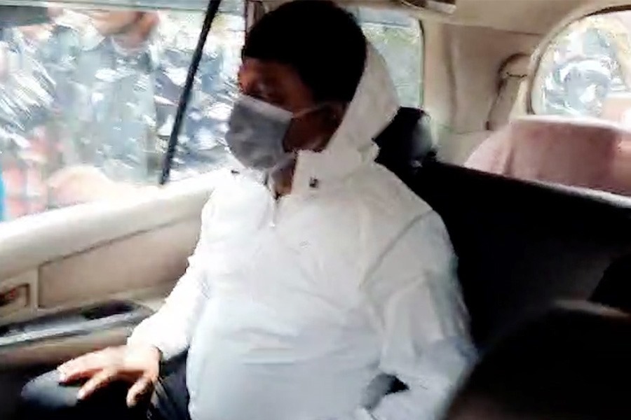 ED arrests Biswajit Das in ration scam