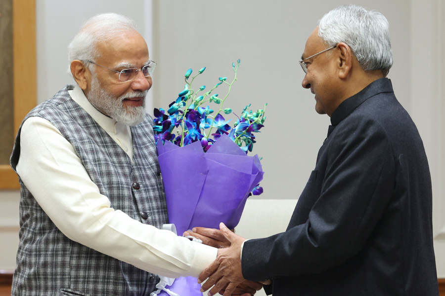 PM Modi's stark message to 'paltu rams' ahead of Bihar polls