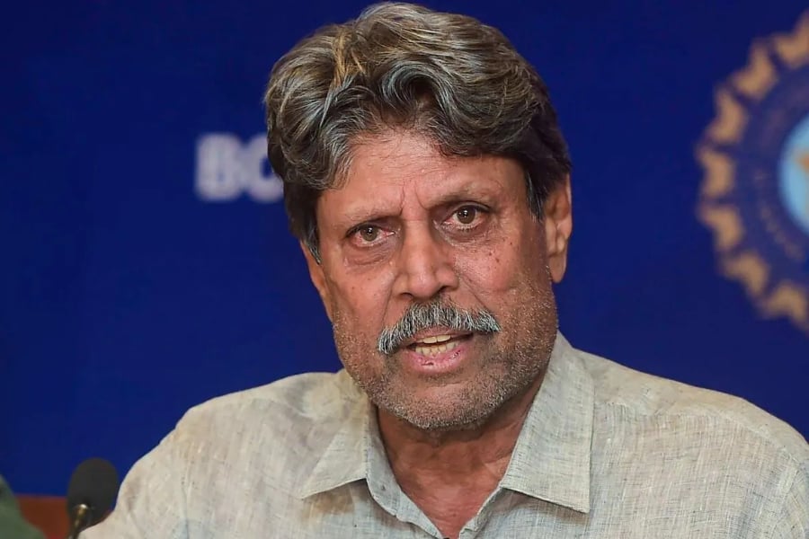 Kapil Dev and Syed Kirmani questions India over Asia Cup