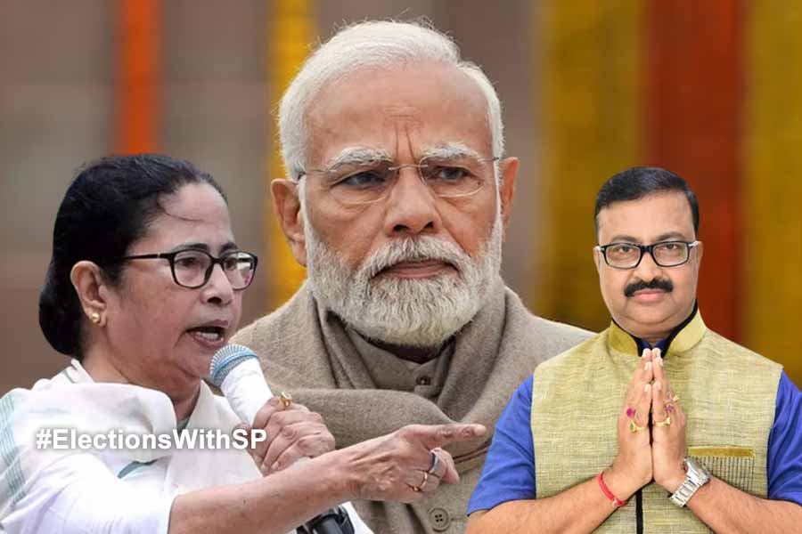 'Don't believe in dynasty politics' Says CM Mamata Banerjee