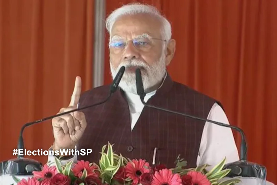 Lok Sabha 2024: PM Modi slams opposition on promises before election