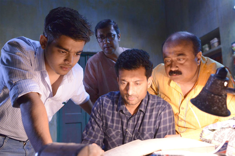 Here is the trailer Sandip Ray's Feluda movie Nayan Rahasya