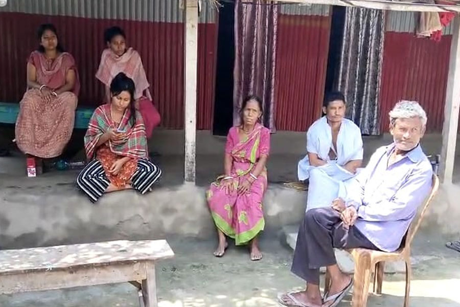 Deadbody of old man found after lynching by neighbours in Chachol, Maldah