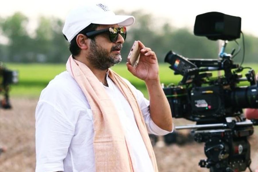 Shiboprosad Mukherjee's film Bohurupi Shooting Postponed due ti his health