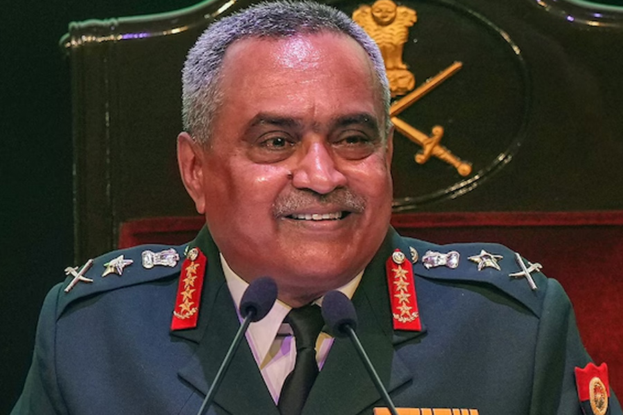 Army chief General Manoj Pande gets one-month extension