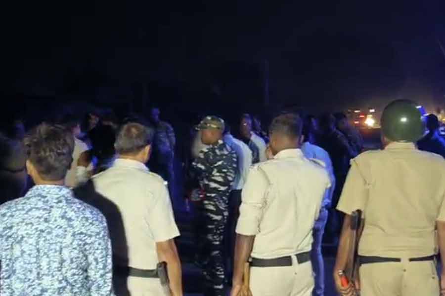 Five people killed in a road accident in Purulia