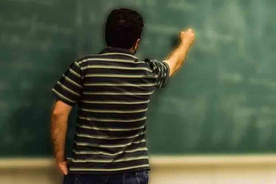 Maximum number of jobless teachers attend school in Barrackpore