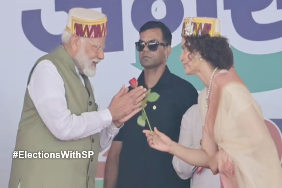 When Bollywood mocked my English then Narendra Modi stand beside me, says Kangana Ranaut